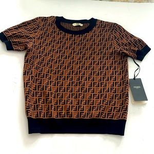 Fendi top size 38. Prices are firm. This piece is like new.